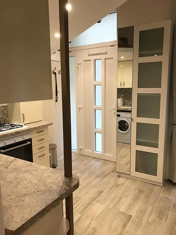 Goldcentral Apartment Gozsdu Budapesta Ungaria